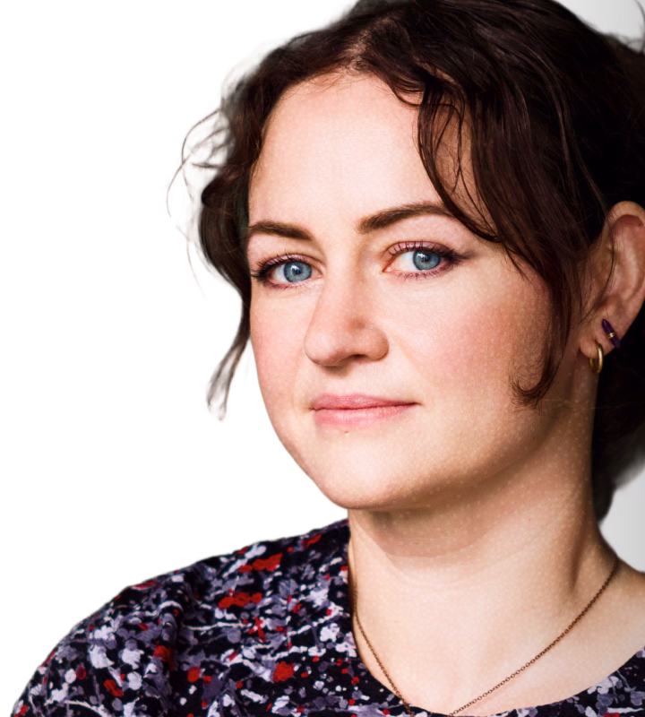 headshot of Pauline Vos